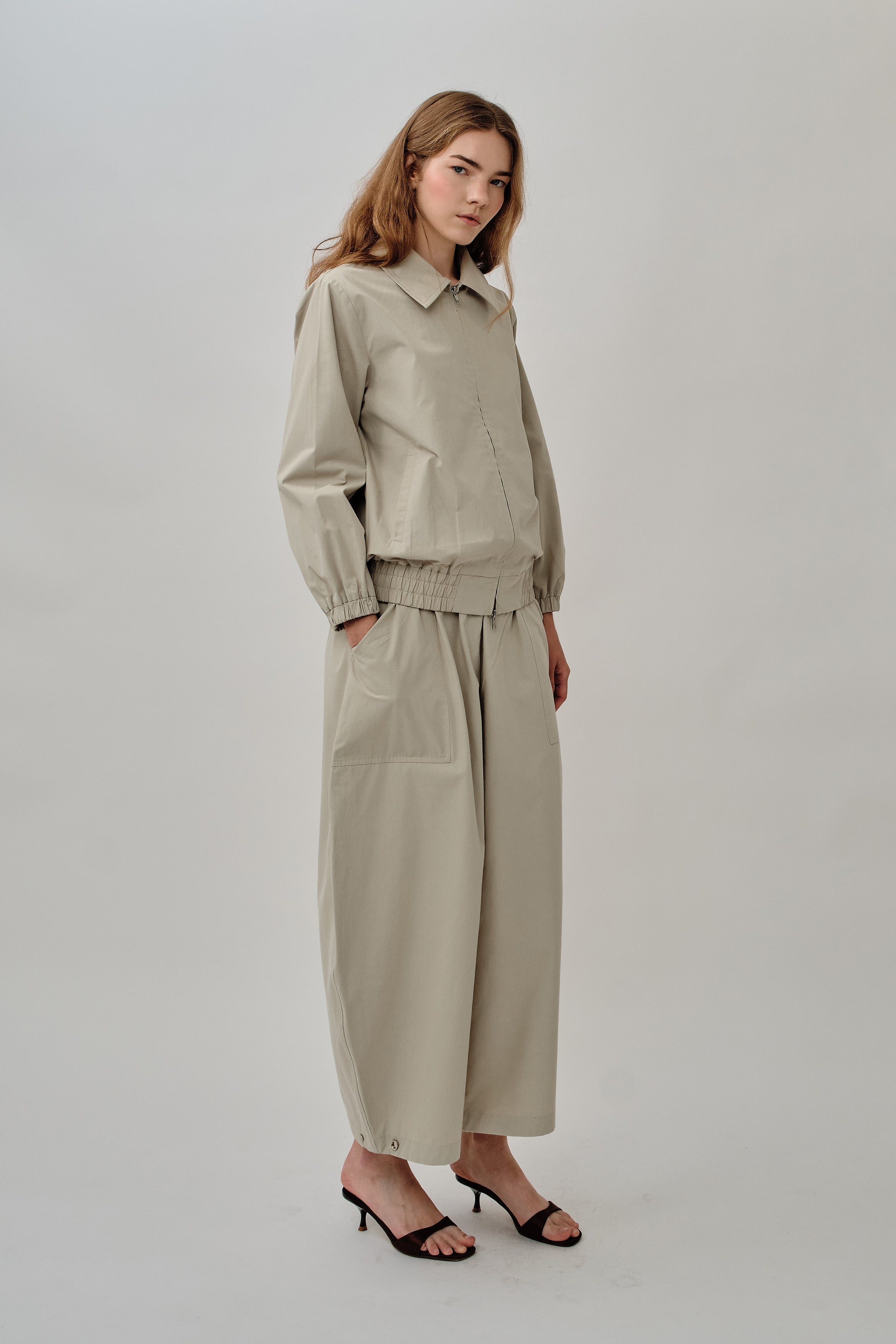 Cruise Bomber Jacket in Khaki